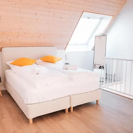 Maisonette-Wohnung Airport/Messe Stuttgart - Balkon - Parkplatz - Netflix Filderstadt Buitenkant foto