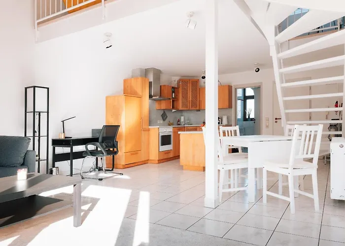 Maisonette-Wohnung Airport/Messe Stuttgart - Balkon - Parkplatz - Netflix